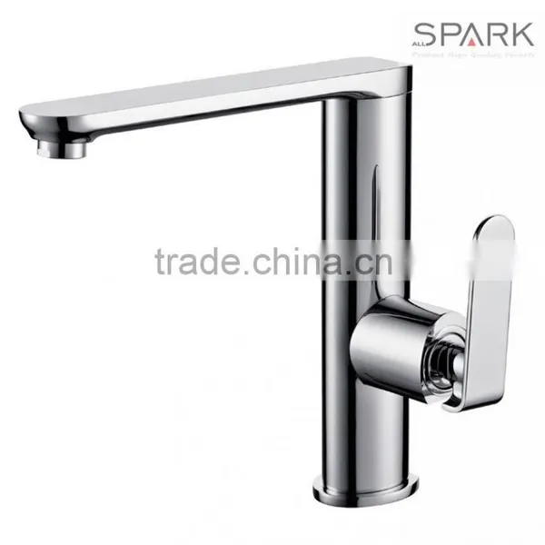 Hot Cold Mixer Chromed Pull Out Spray Kitchen Faucets photo-2