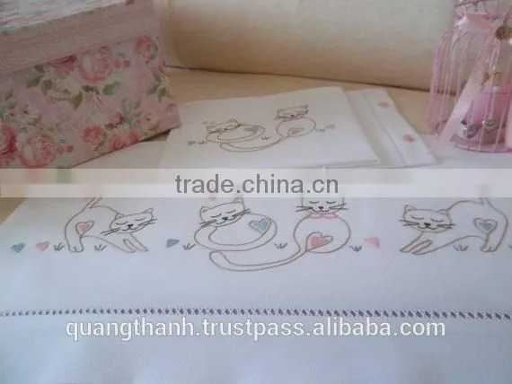 Hand Embroidery Cotton Bedding Set photo-2