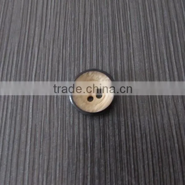 Wooden Color 4 Holes Shirt Resin Button photo-2