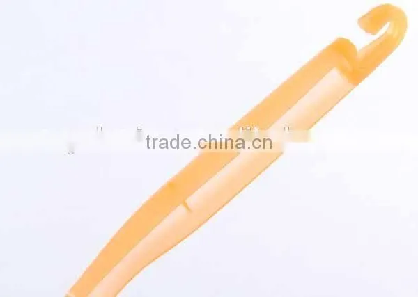 Curved Toilet Cleaning Brush photo-3