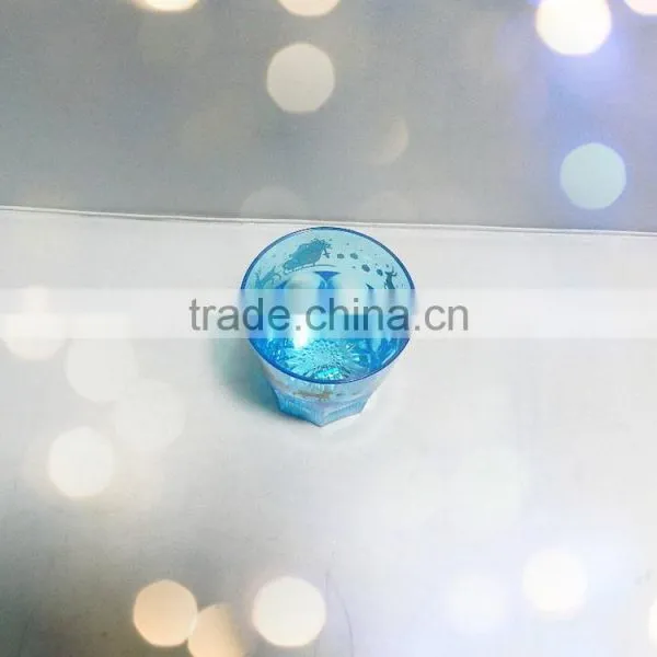 Hot Sales New Design Plastic Led Flashing Christmas Decor With Christmas Plastic Cup photo-3