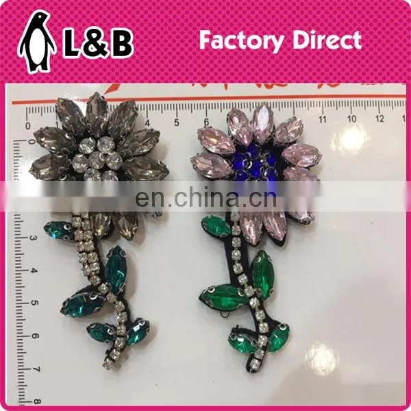 New Design Latest Fashion Rhinestone Applique photo-3