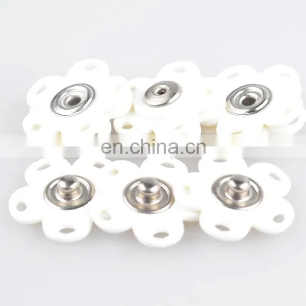 2015 New Fashion Metal Brass Nylon Plastic 20mm Button photo-6
