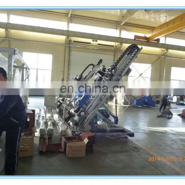 LM4S-100*1800*3000 Four Mitre CNC Corner Crimping Machine for Sell photo-3