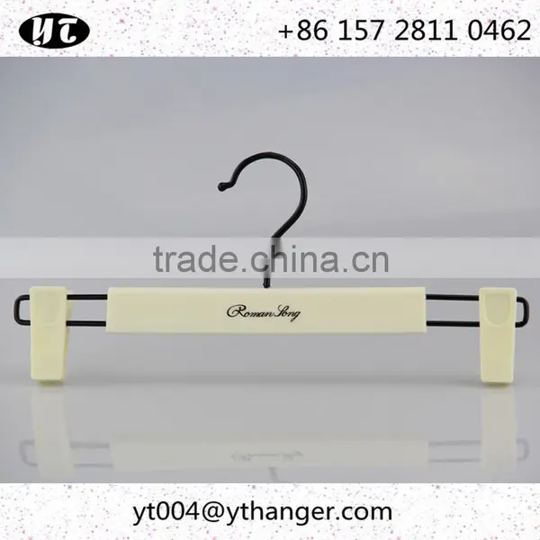 Best Selling White Plastic Clothes Hanger and Pants Hanger for Lady photo-6