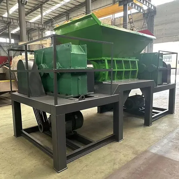 Dual-shaft Shredder for Paint Buckets and Large Blue Buckets; Waste Plastic Can Crusher; Old Car Can Shredder. photo-2