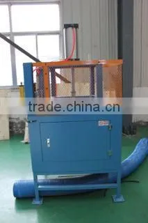 Pillow pressing packing machine