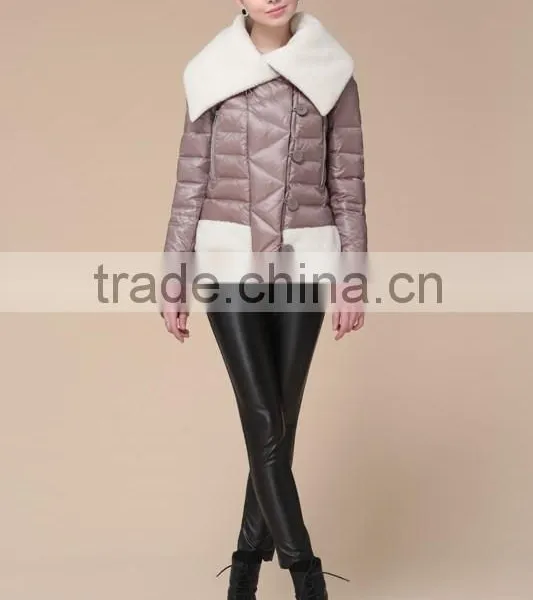 2015 Bomber Jacket for Women With Golilla photo-2