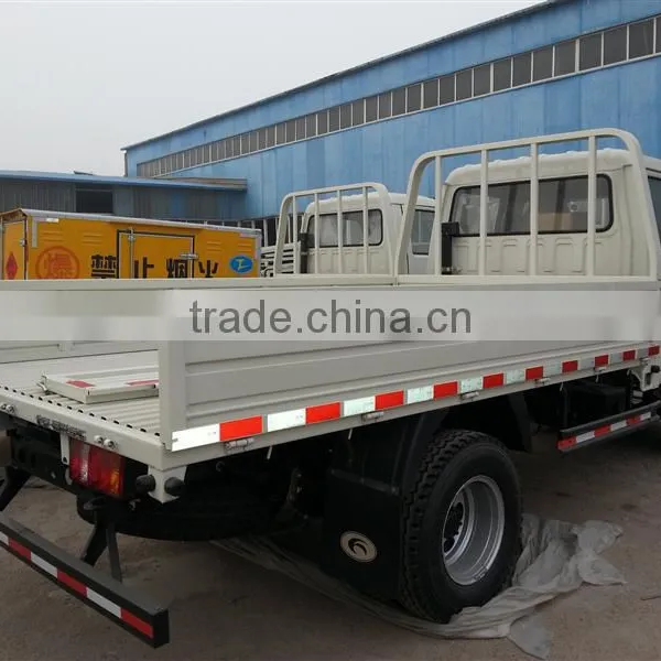 Mobile Chicken Truck Body 5tons Refrigerated Truck photo-5
