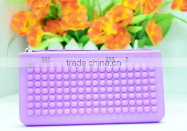 Fashion Silicone Tote Bag Silicone Bag With Zipper photo-3