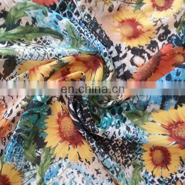 New Style Print Polyester Fabric Chiffon Free Sample For Woman Garment photo-4