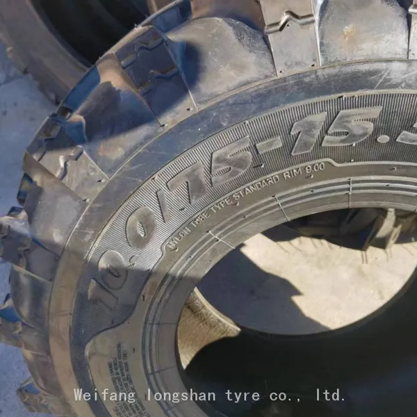 Lawnmower Farm Machinery Feed Truck Tyre10.0/75-15.3 photo-2