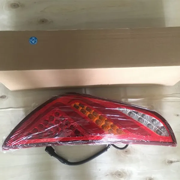 Bus Lighting System Z-HX761X230L Rear Tail Light LCK6128 Popular Led Taillight Rear Lamp for Zhongtong Bus photo-2