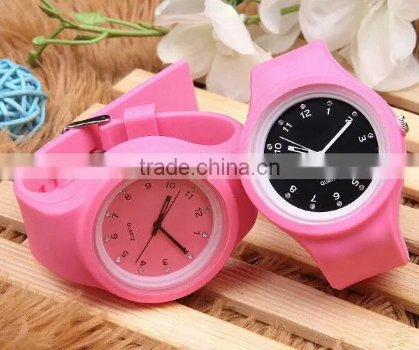 Attactive Whole Luminous Silicone Jelly Watches Top Sale Interchangeable Strap Watch photo-3