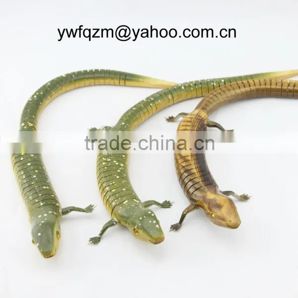 Wooden Handicraft Lizard
