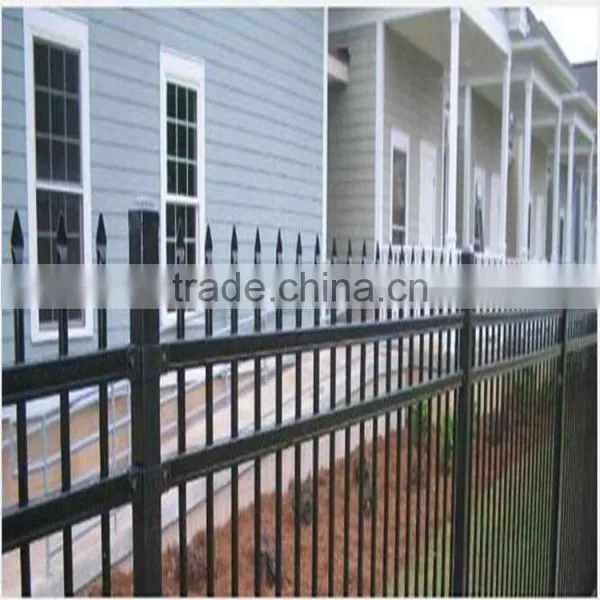 Electrostatic Spraying Commercial Turfed Area Fencing photo-6