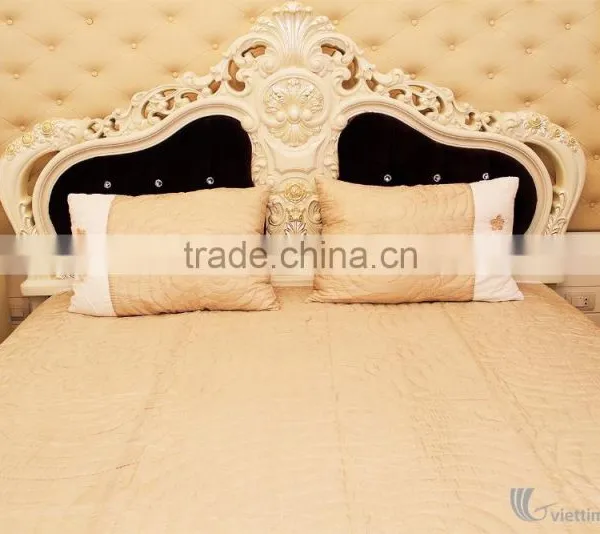 Hand Embroidered Blanket, 100% Vietnam Silk photo-3