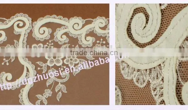 Fancy Rosette Ivory Gold White Wedding Table Cloth photo-6