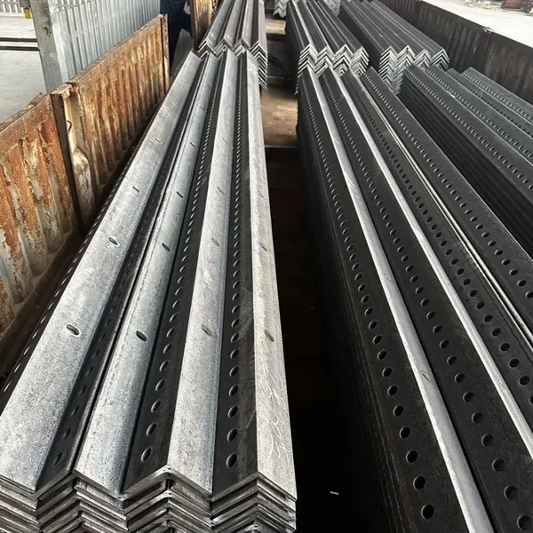 ASTM SS400-540 Steel Angle Bars: Equal and Unequal Angle Steel Supports and Angle Steel for Welding and Cutting.
