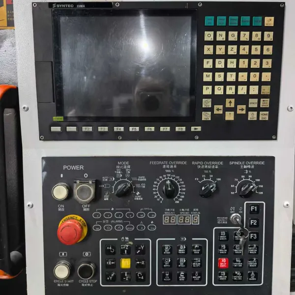 One Set of 1160 CNC Milling Machine With Syntec 22 Control System photo-2