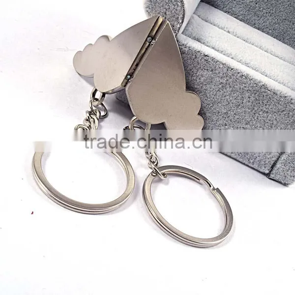 Christmas Gifts Angel Wings Cute Couple Keychains for Boy and Girl photo-3