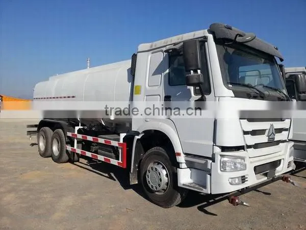 SINOTRUK Manufacturer 20000 Liter Water Sprinkler Tank Truck photo-2