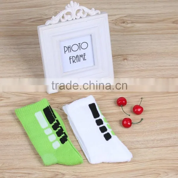 Color Sports Socks Terry Socks Stockings photo-5