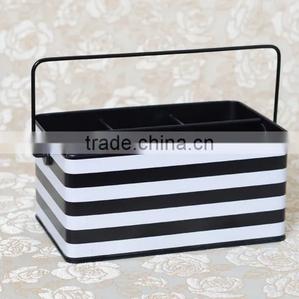 Rectangle Metal Camping Beer Ice Bucket With Inner Lattice photo-2