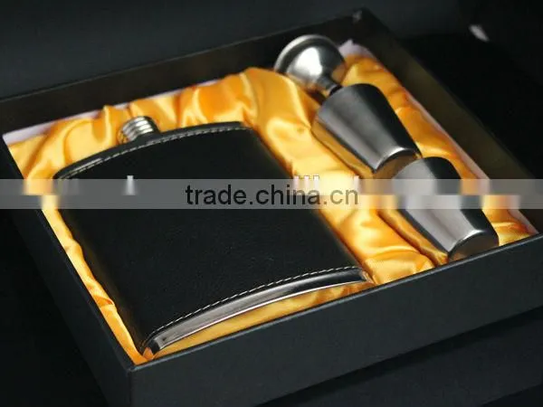 Hot Selling 7oz Stainless Steel Hip Flask Set photo-4