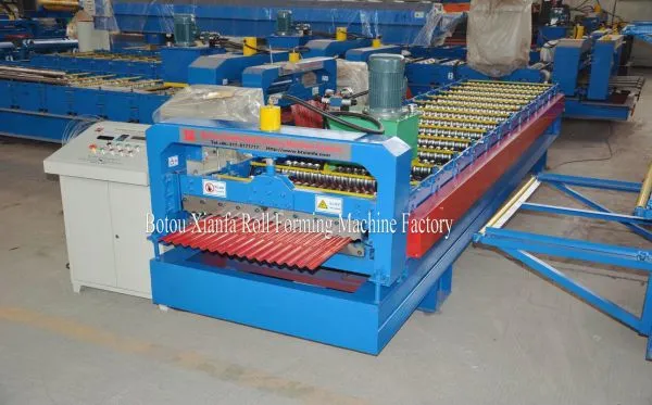 Metal Corrugated Roll Forming Machine photo-3