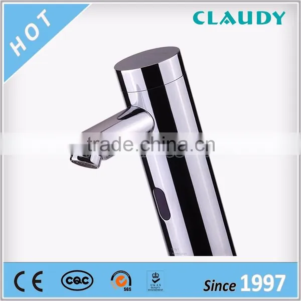 Deck Mounted Without Handle Electronic Faucet for Hostpital in Indonesia photo-3