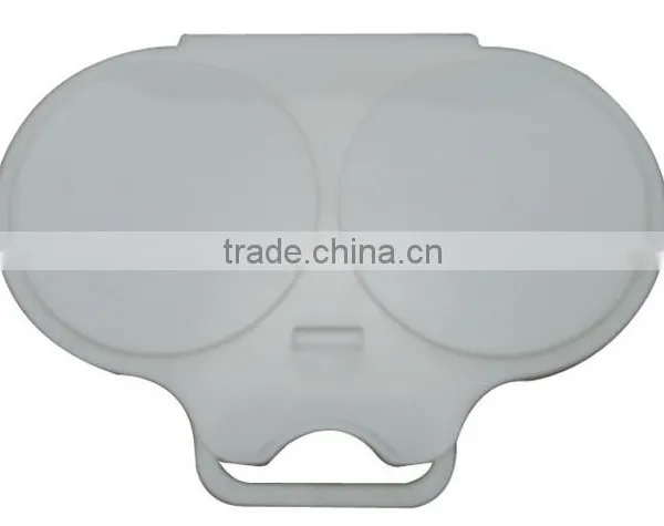 A HANDY TWIN EGG POACHER W/HINGED LID IN MICROWAVE OVEN photo-2