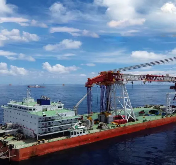 Wind Turbine Installation Vessel for Sale | Jack-up Installation Platform | Full-spinning Crane Vessel | Deck Vessel | Offshore Engineering Vessel photo-2