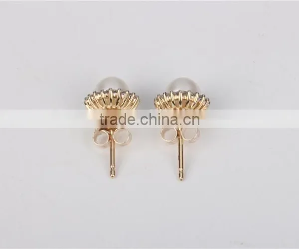 High Quality 9k Gold Fresh Wather Pearl Stud Earring for Women photo-4