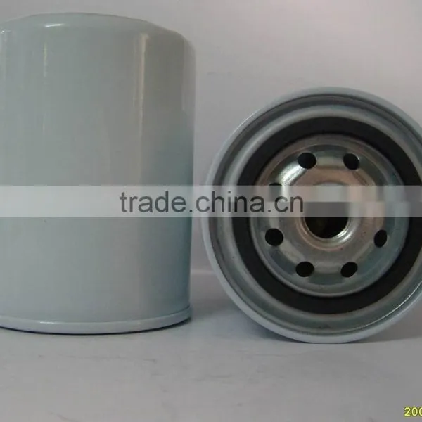 FILTER OE NO 15208-43G00. SUV OIL FILTER 15208-43G00 USE FOR SUV TERRANO photo-3