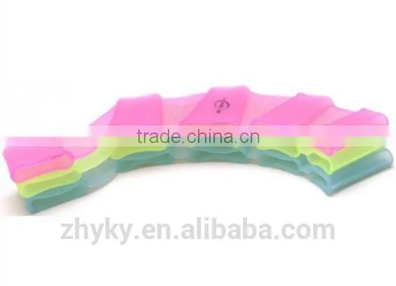 2016 Silicone Swimming Finger Webbed Gloves Frog Hand Flippers Gear Fins Palm Paddle photo-3