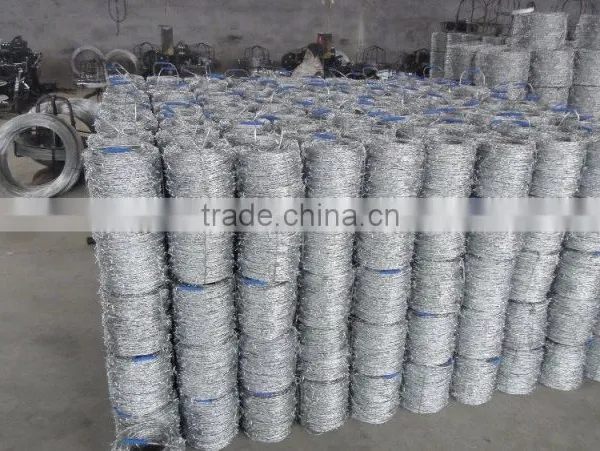 Hot Dipped Galvanized Barbed Wire Mesh photo-4