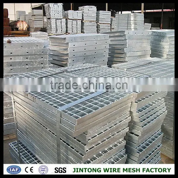 Drainage Steel Grating Cover Drainage Ditch Decorative Stair Tread Galvanized Catwalk Steel Grating photo-5
