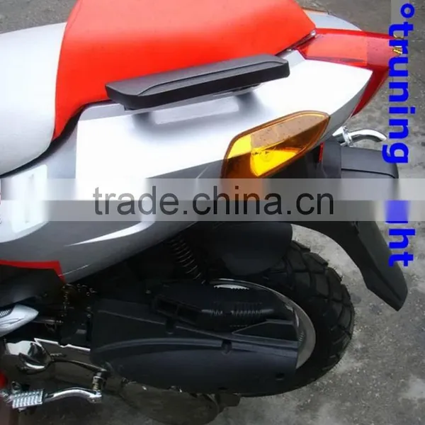 50cc/125cc/150cc EEC Scooter 180 Degree Truning Light Fresh Scooter for Sale (TKM150E-28) photo-4