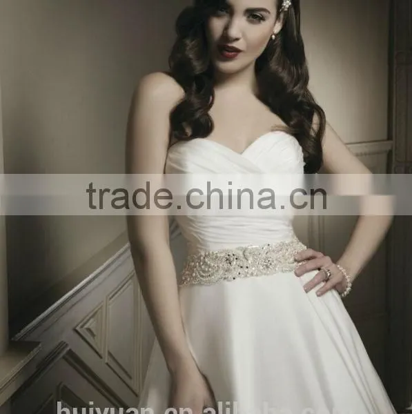 New Sexy White Ball Gown Sleeveless Flowing Chiffon Beach Wedding Dress photo-3
