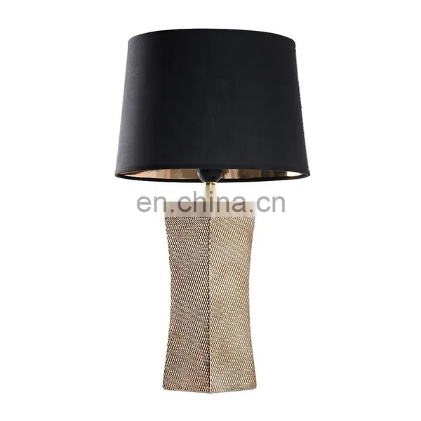 Europe New Design Table Light and Ceramic Table Lamp photo-6