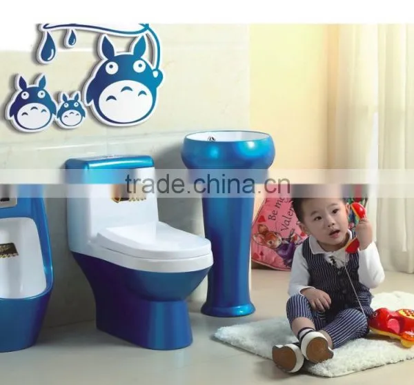 Dennis 1999A Mickey Washdown Preschool Toilets photo-5