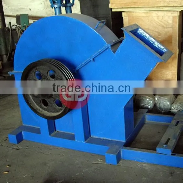 Home Use Small Chipper Disc Wood Chipping Machine photo-3