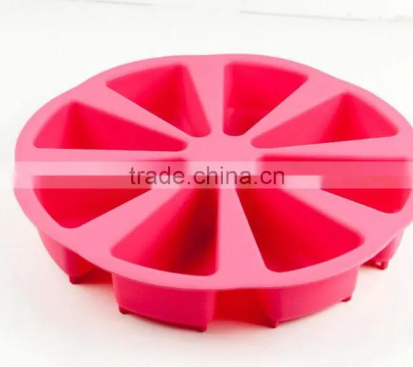 11199 Food Grade Triangle Shaped Silicone Sandwich Mould / Silicone Cake Molds photo-2