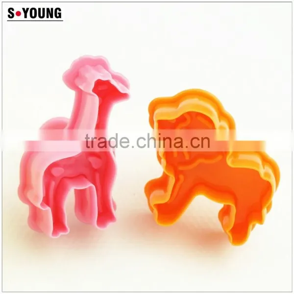 47047 4pcs Impressions Animal Horse Elephant Dear Fondant Mould Silicone Fondant Tools photo-2