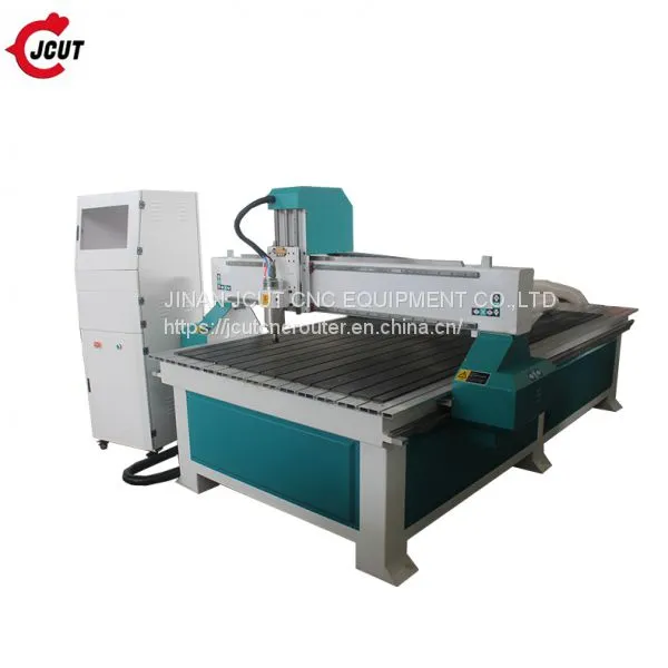 CNC-фрезерный станок 1325 4-осевой