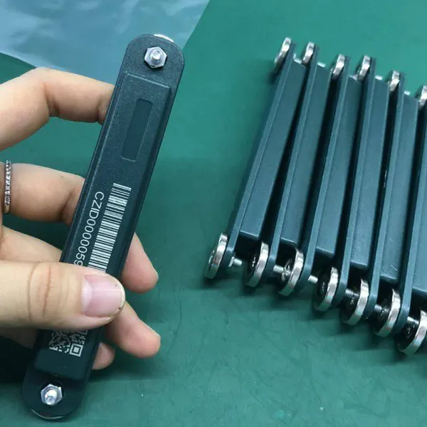Rfid Electronic Tag Production Cases, Embedded rf Chips, High-temperature-resistant Uhf Industrial Tags photo-5