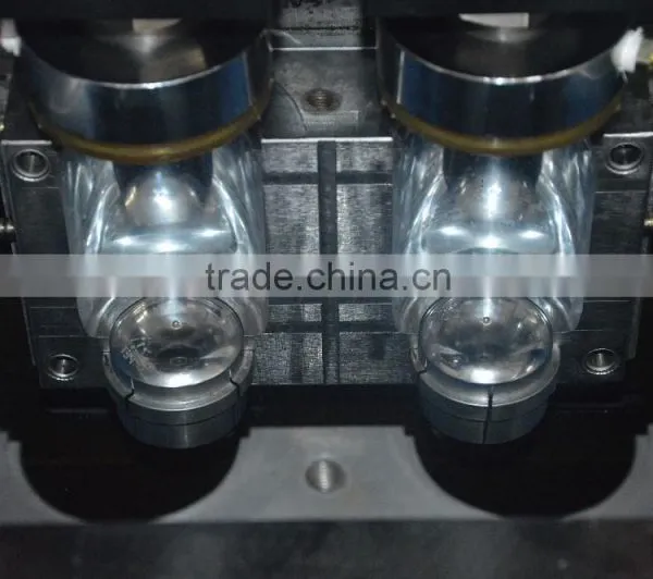 Hot Sale Semi-Automatic Small Pet Bottles Blowing Machine 750ml photo-6