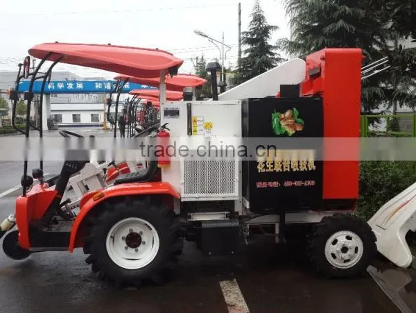 Wheel Type Self Procelling Peanuts Combined Harvester Machine photo-4