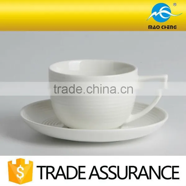 White Durable Ceramic Stripe Espresso Cup With Saucer photo-3